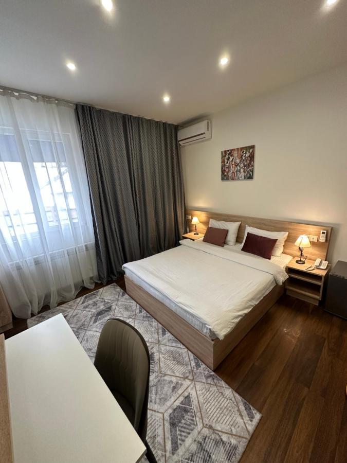 Nava Hotel Jerevan Eksteriør bilde