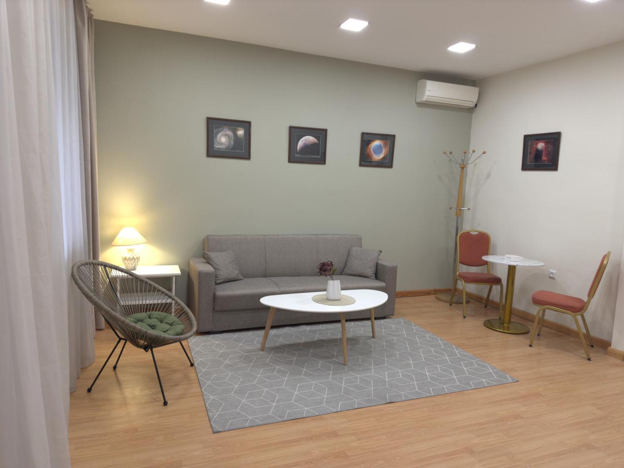 Nava Hotel Jerevan Eksteriør bilde