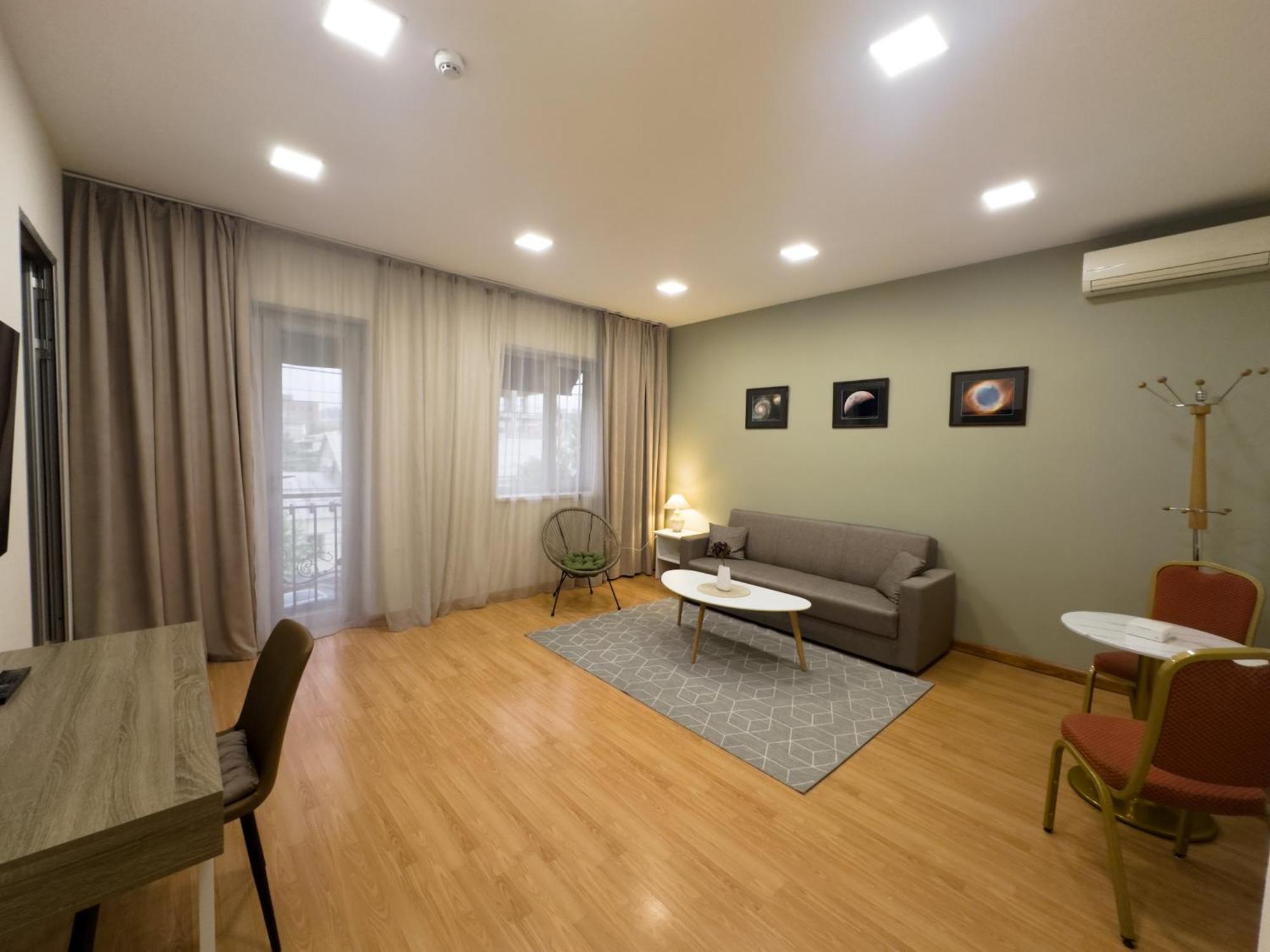 Nava Hotel Jerevan Eksteriør bilde