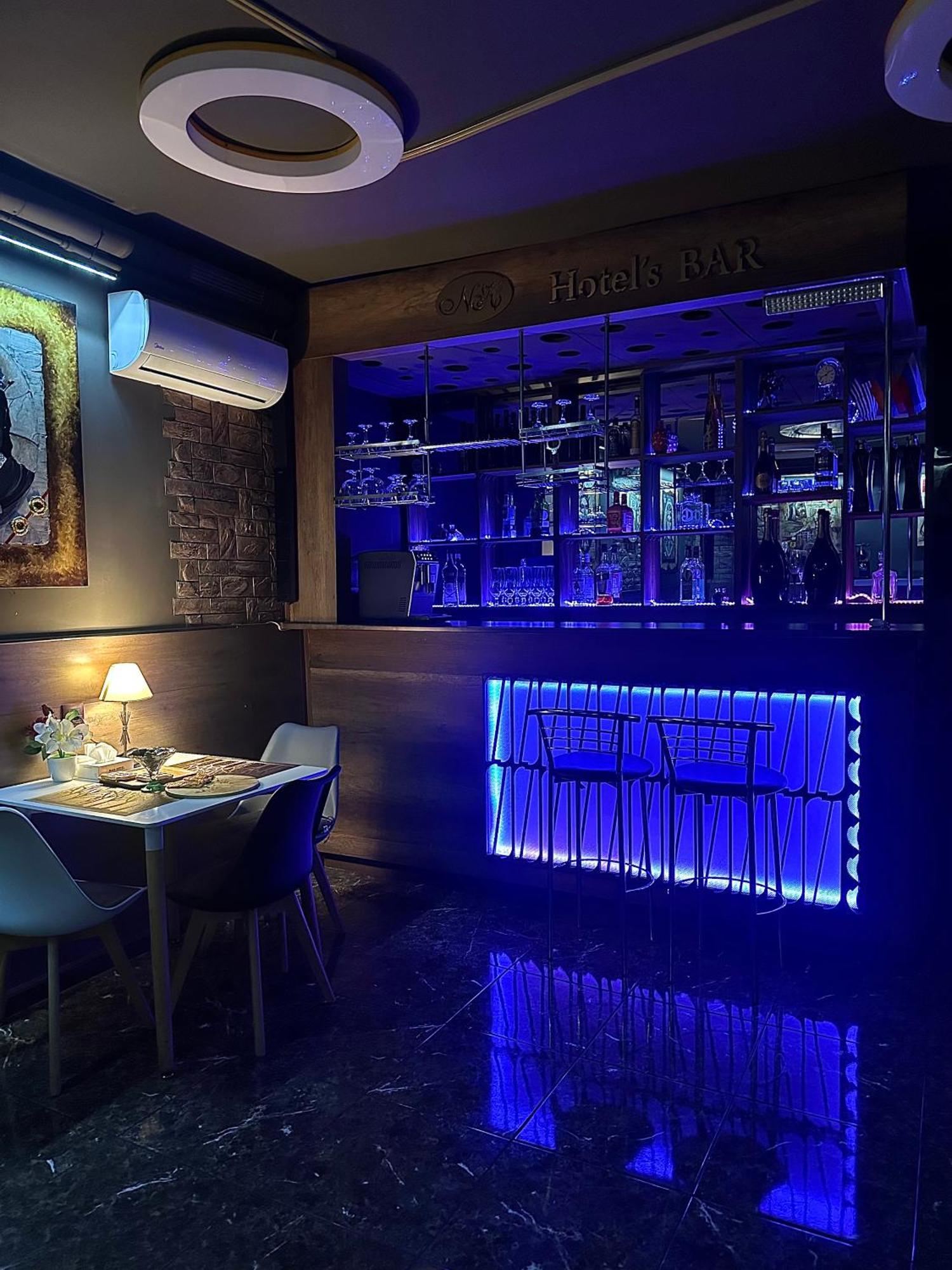 Nava Hotel Jerevan Eksteriør bilde