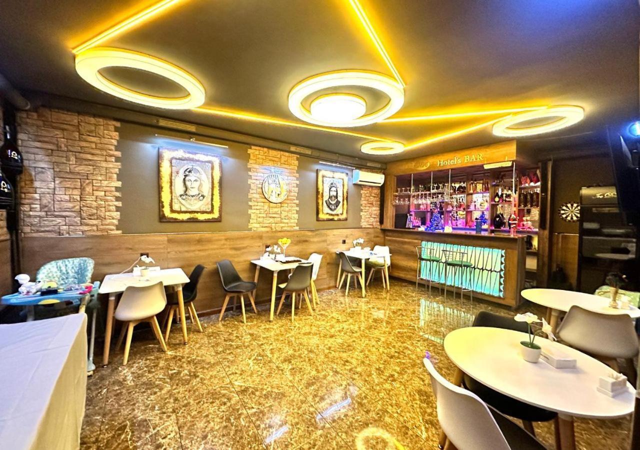 Nava Hotel Jerevan Eksteriør bilde